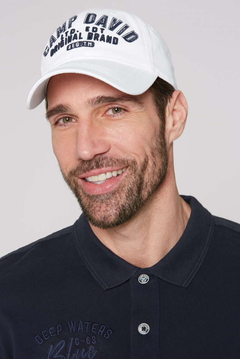 Base Cap mit Logo Artwork opticwhite