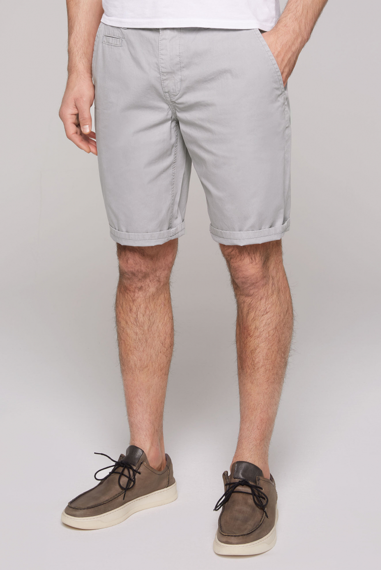 Chino Shorts mit Turn-Up-Saum sleet