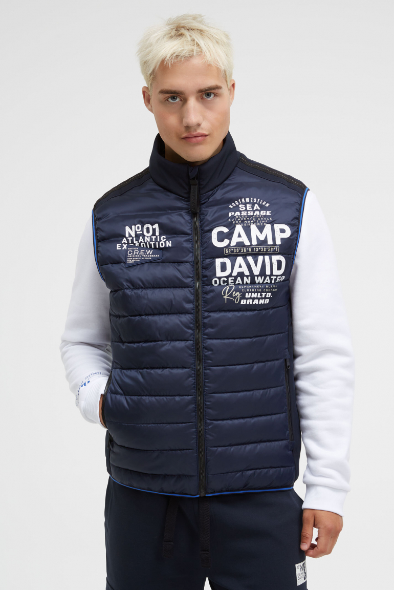 Steppweste im Materialmix mit Prints blue navy