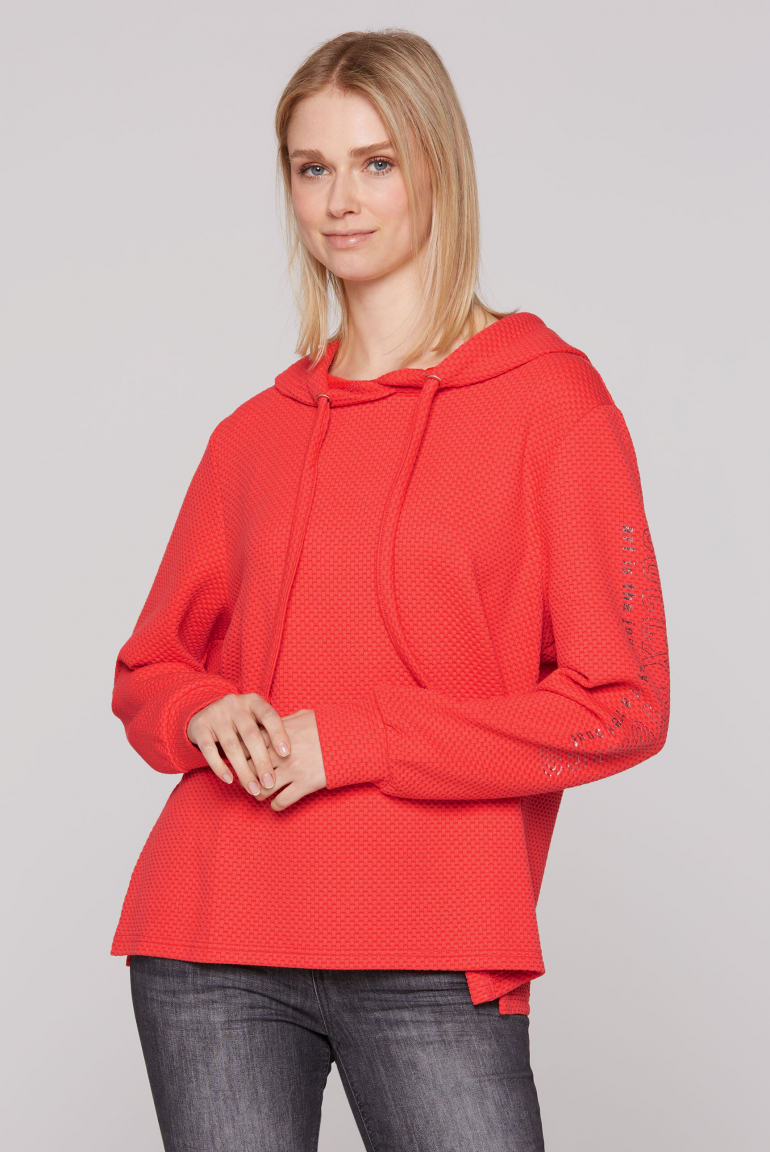 Strukturierter Hoodie mit Ärmel-Print juicy coral