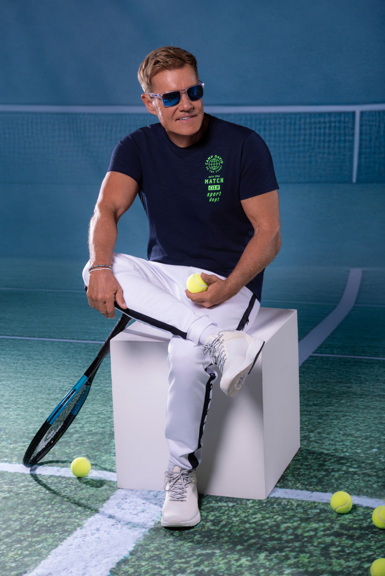 T-Shirt Rundhals mit kleinen Folienprints blue navy