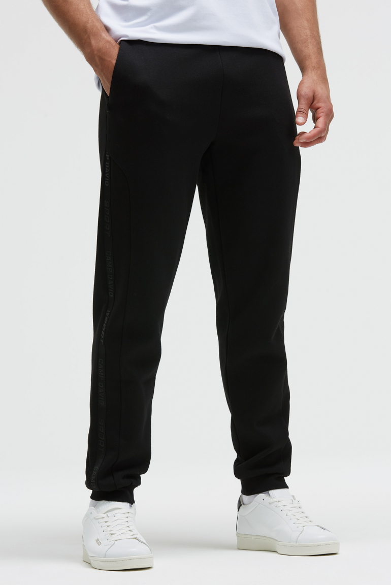 Trainingshose aus Interlock mit Seitentapes black