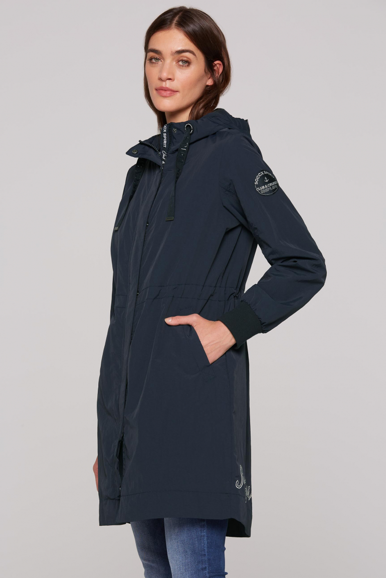 Windparka mit Kapuze und Logo-Details blue navy