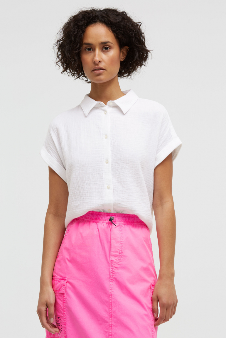Ärmellose Musselin-Bluse mit Rückenprint