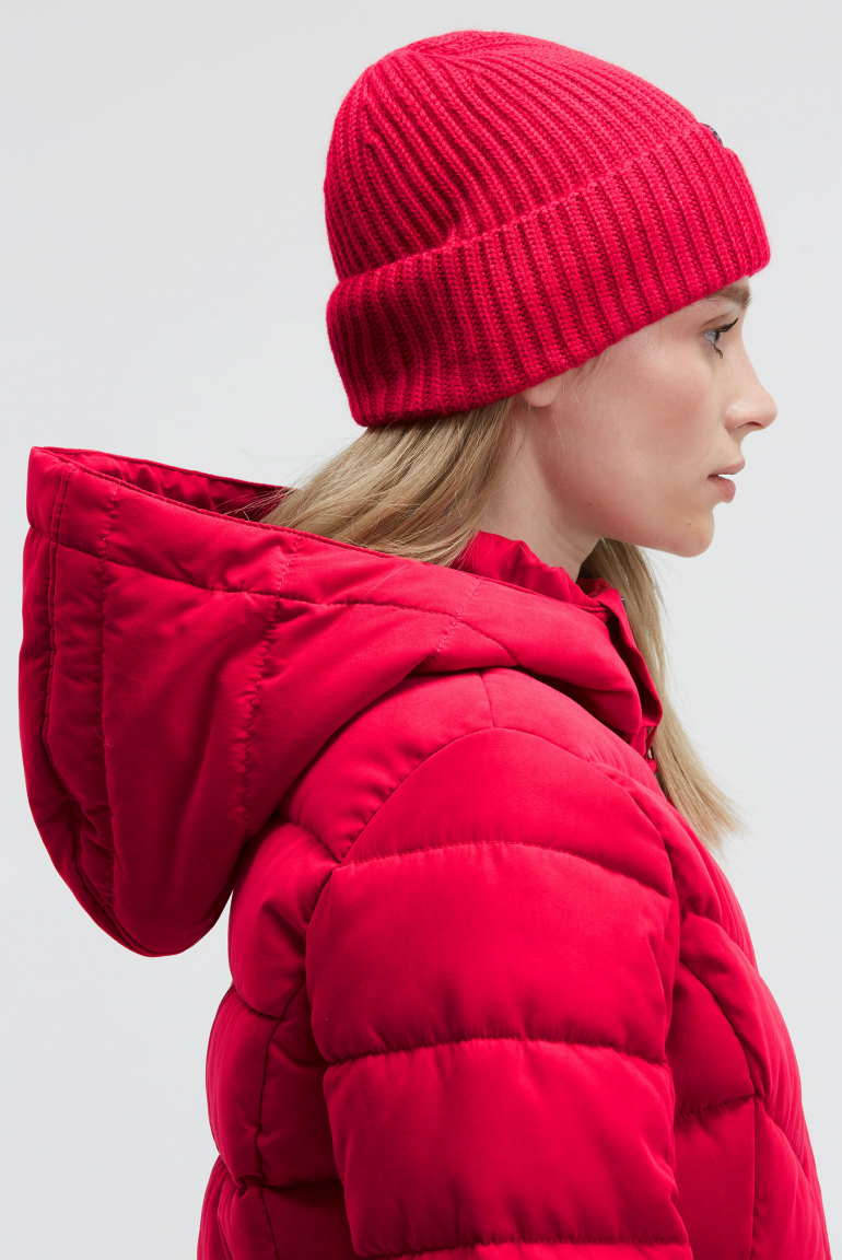 Beanie mit Rippstrickmuster