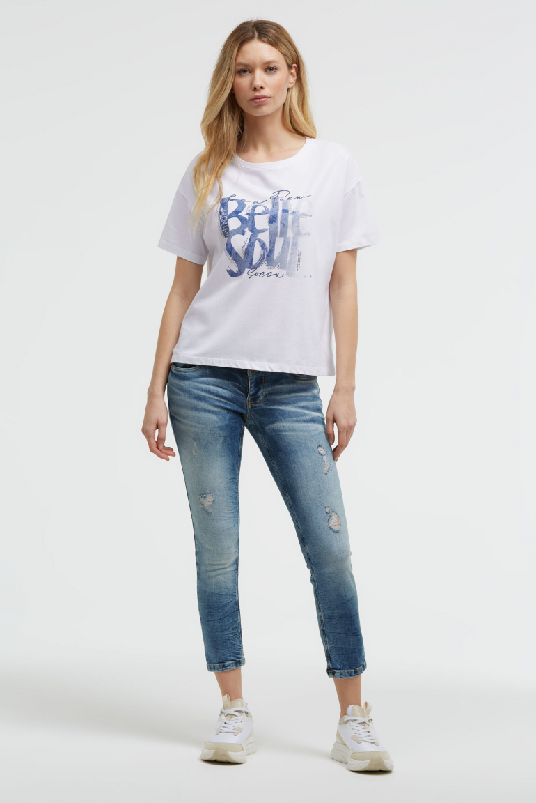 Boxy T-Shirt mit Print und Schmucksteinen