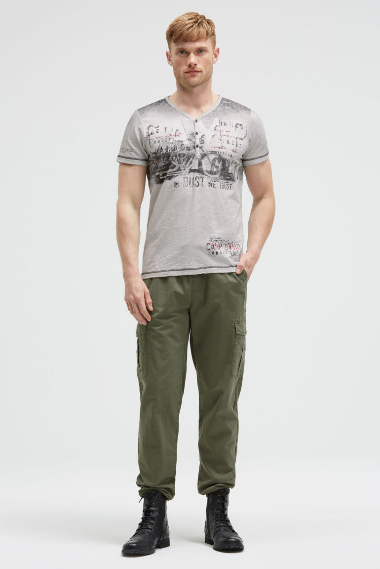 Henley-Shirt im Used Look mit Photoprint