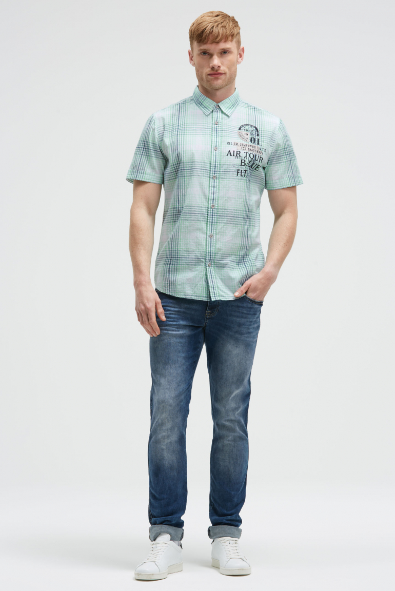 Karohemd Kurzarm mit Label-Applikationen