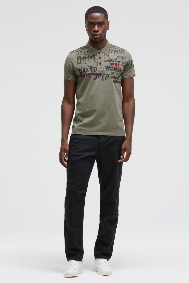 Kurzarmpolo mit Tapes und Logo-Applikationen