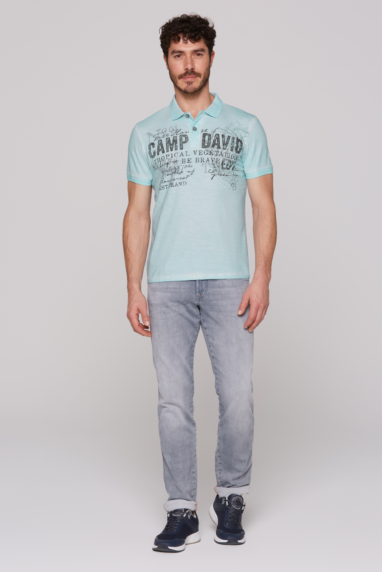 Kurzarmpolo Oil Dyed mit Logo Prints