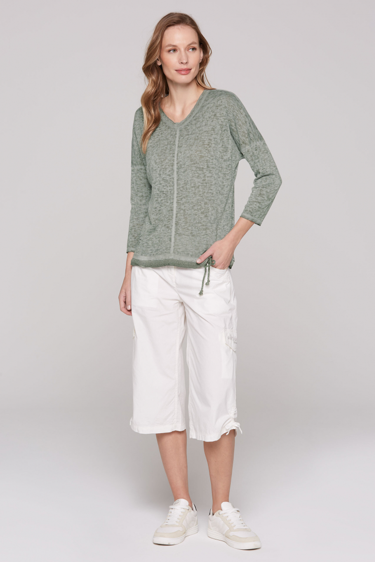 Leichtes V-Shirt mit Mesh-Details