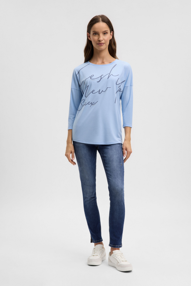 Rundhalsshirt mit Artwork und verkürzten Ärmeln