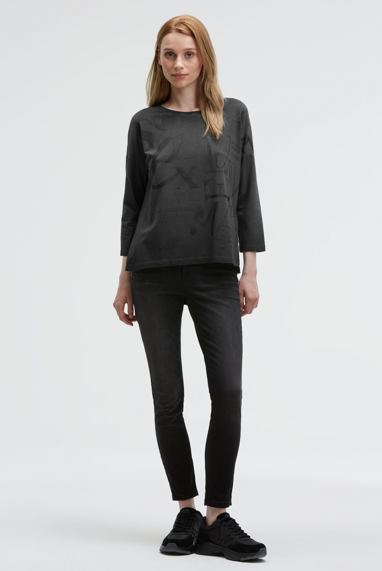 Shirt mit verkürzten Ärmeln und Artwork