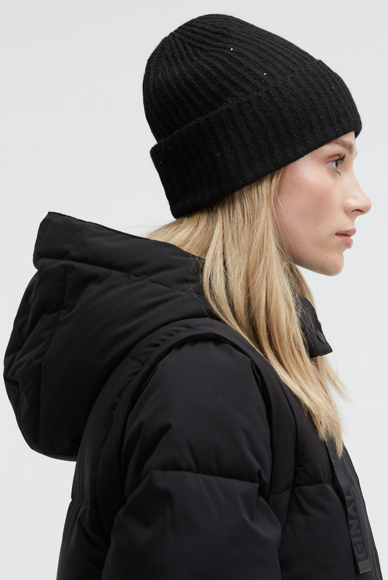 Strickmütze mit Mini-Pailletten