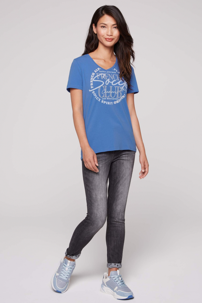 T-Shirt mit V-Ausschnitt und Print