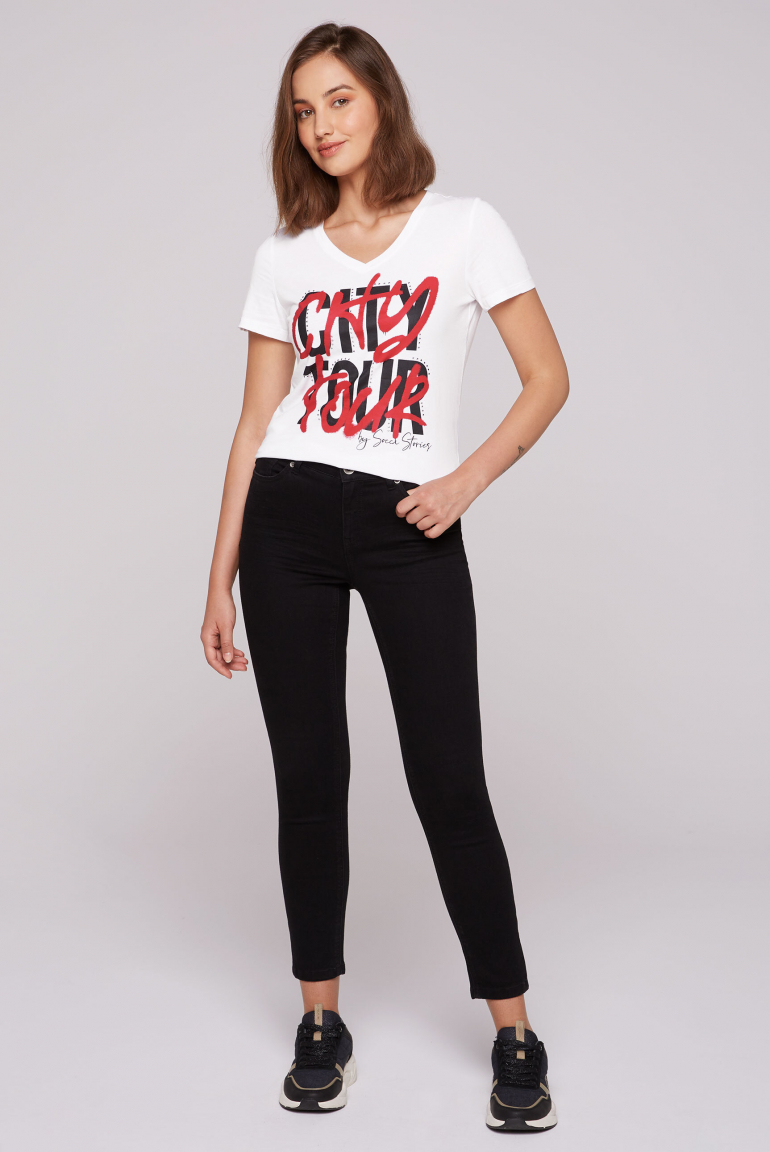 T-Shirt mit Wording Print und Schmucksteinen