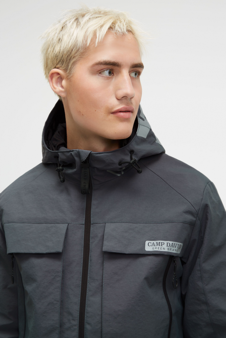 Funktionsjacke mit Kapuze