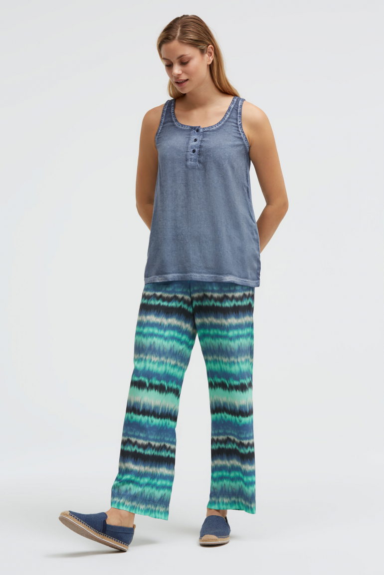 Henley-Top Oil Dyed mit Rückenprint