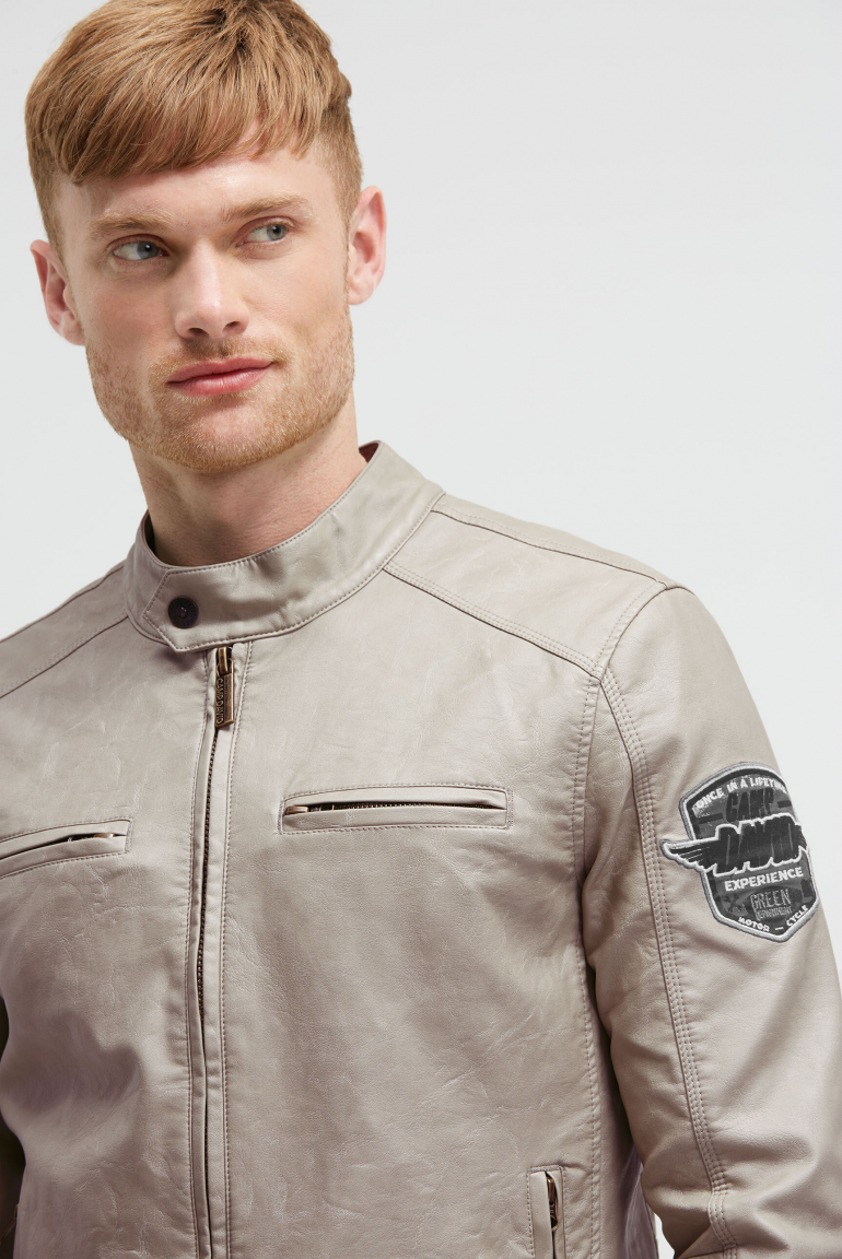 Jacke aus Kunstleder mit abknöpfbarer Sweatkapuze