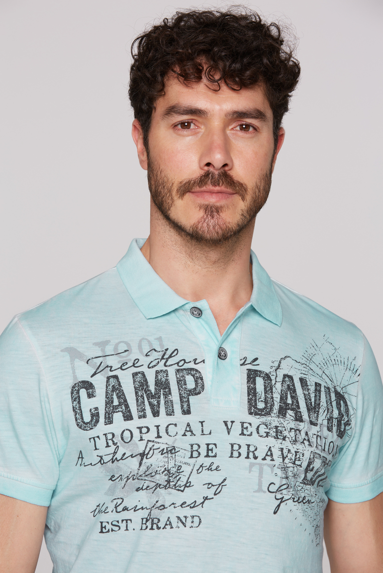 Kurzarmpolo Oil Dyed mit Logo Prints