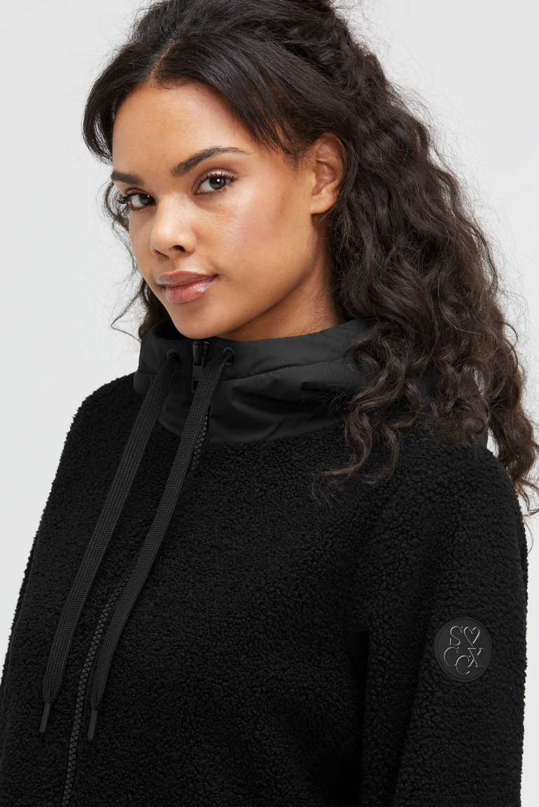 Kurzmantel mit Bouclé-Optik und Kapuze