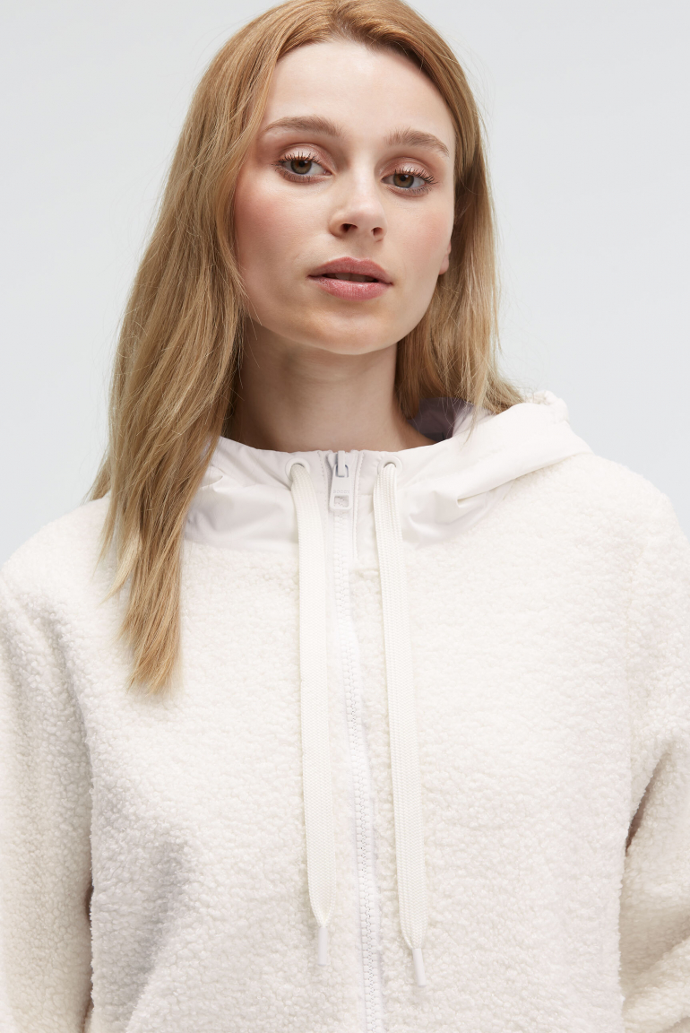 Kurzmantel mit Bouclé-Optik und Kapuze