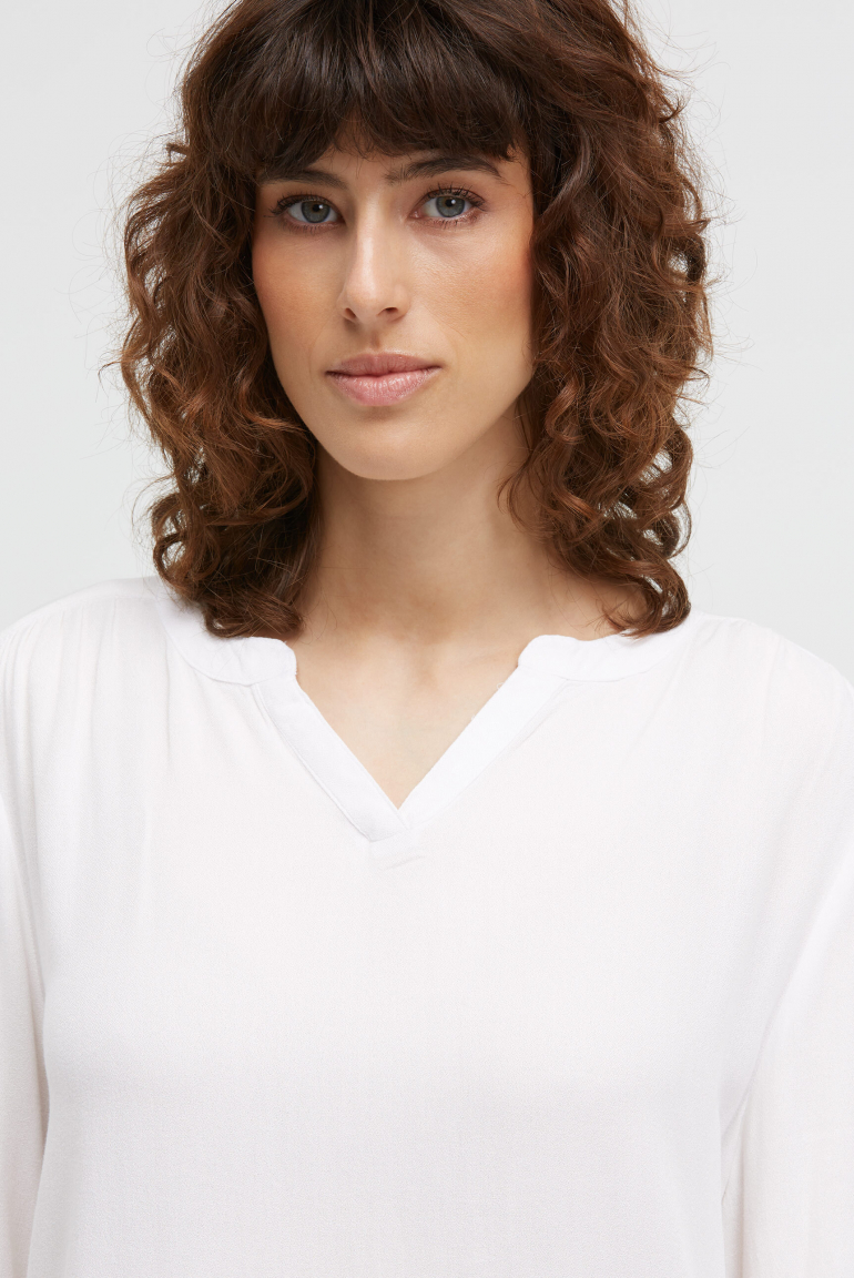 Langarmbluse aus Viskose-Crêpe mit Rücken-Artwork