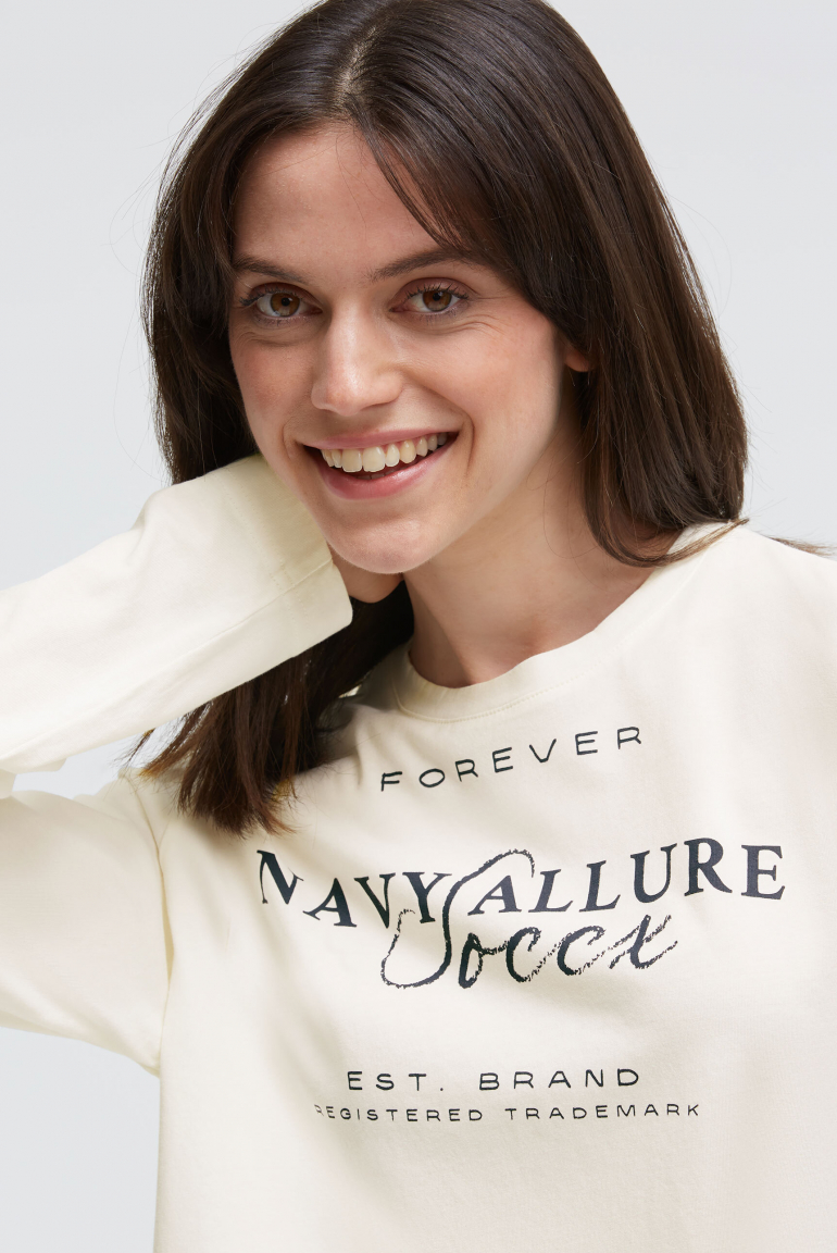 Oversized Longsleeve mit Label Print