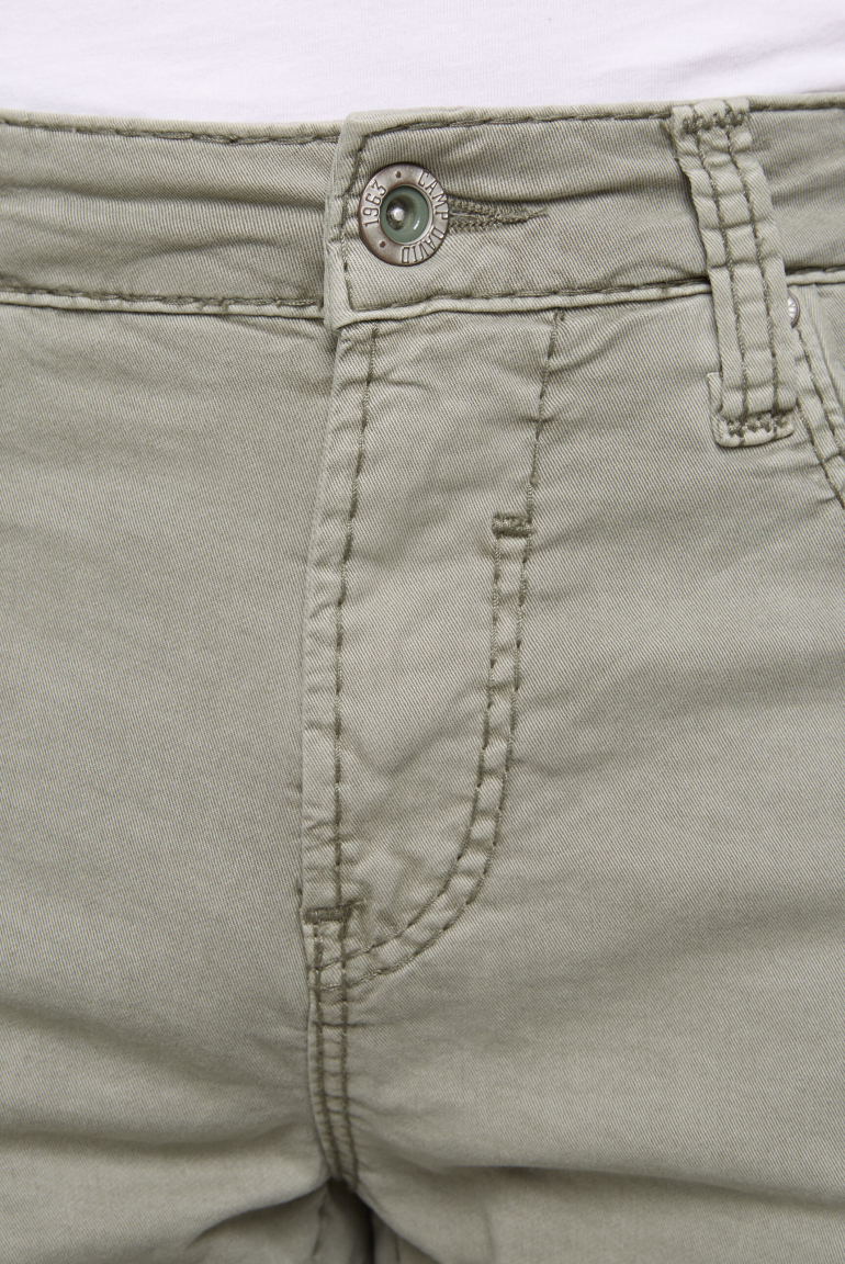 RO:BI Skater Jeans Shorts mit Print