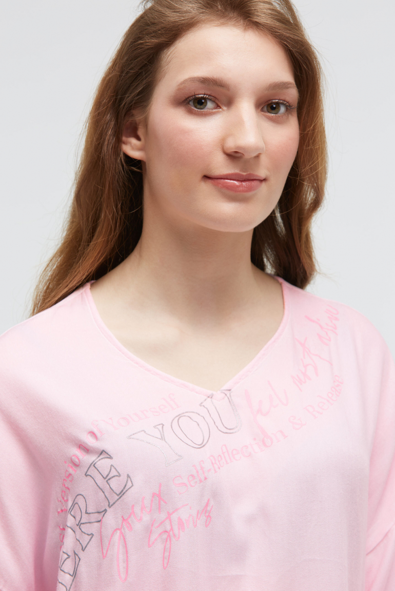 Shirt im Materialmix mit Folienprint