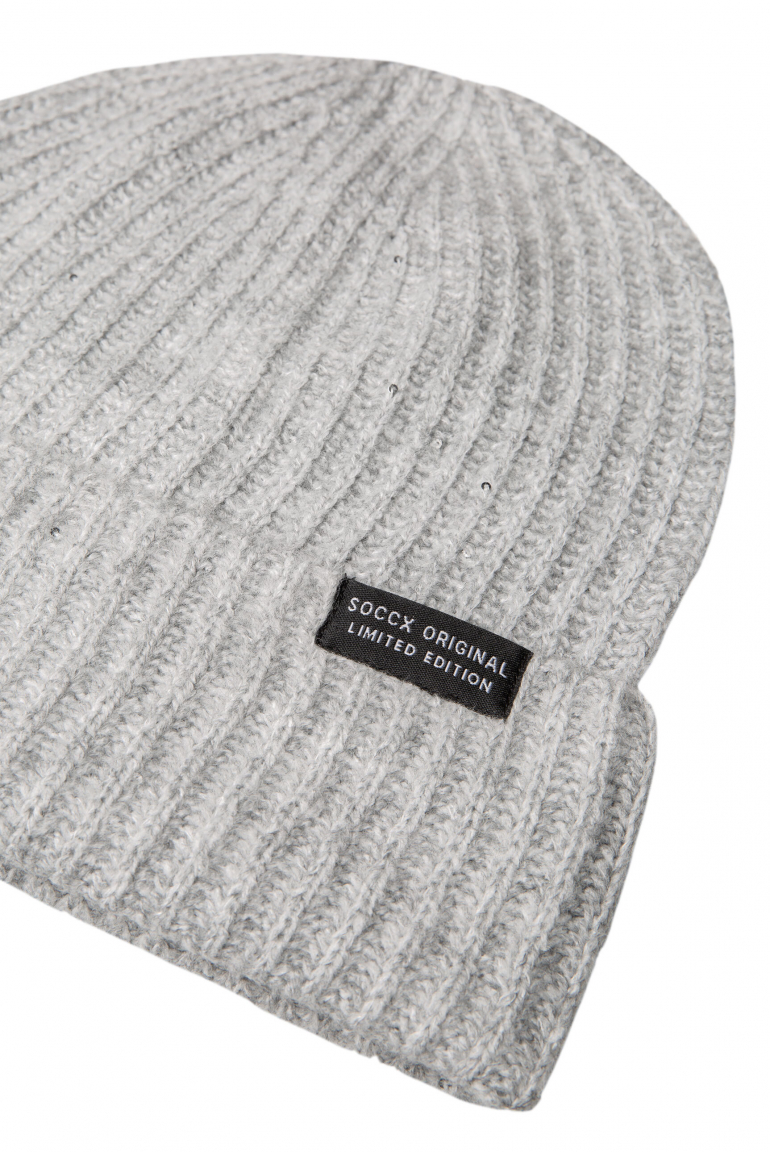 Strickmütze mit Mini-Pailletten