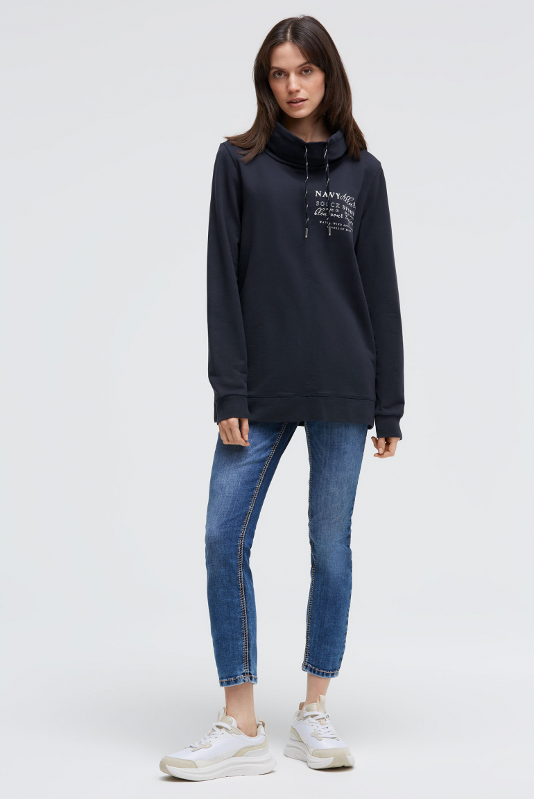 Sweatshirt mit hohem Kragen und Backprint
