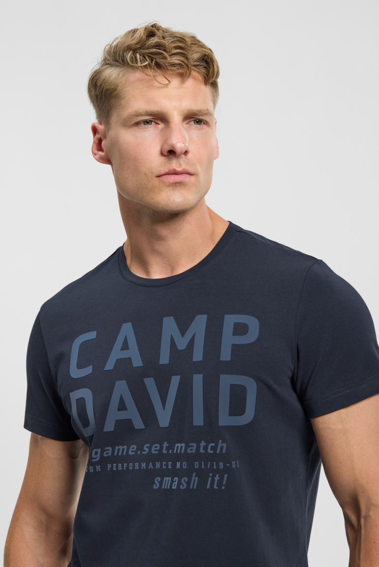 T-Shirt mit Logo Artwork