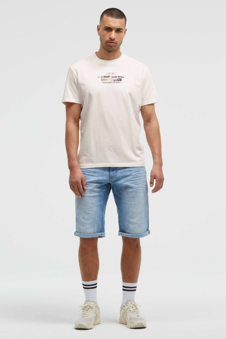 T-Shirt mit Photoprint auf dem Rücken