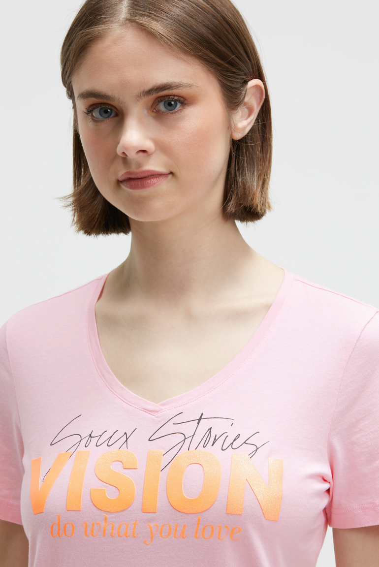 T-Shirt mit V-Ausschnitt und Glitter Print