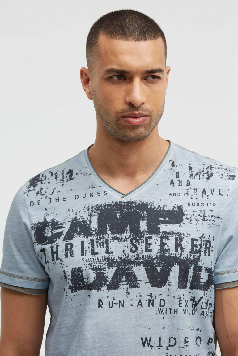 T-Shirt mit V-Neck im Vintage Look