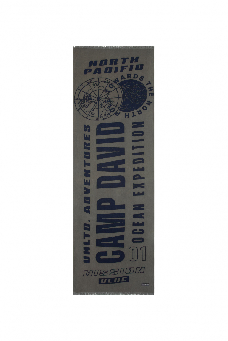 Webschal mit Logo Print und Fransen