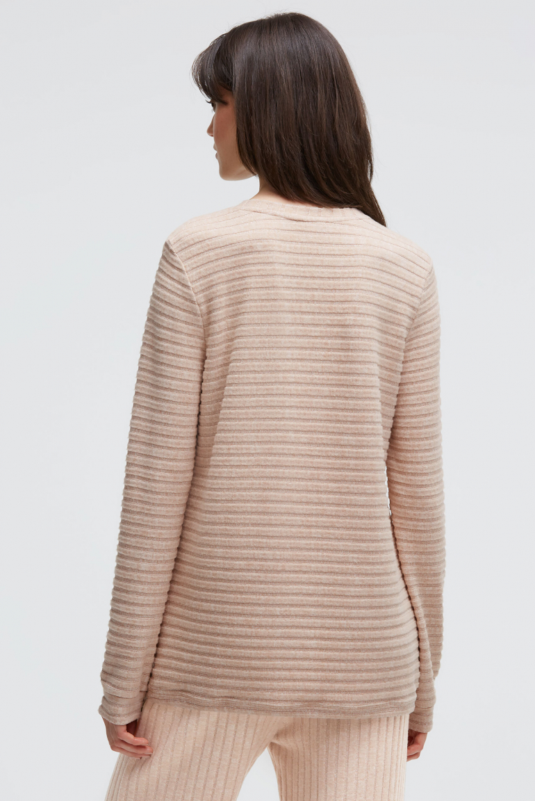 Flauschstrickpullover mit Rippstruktur und Gummizugsaum