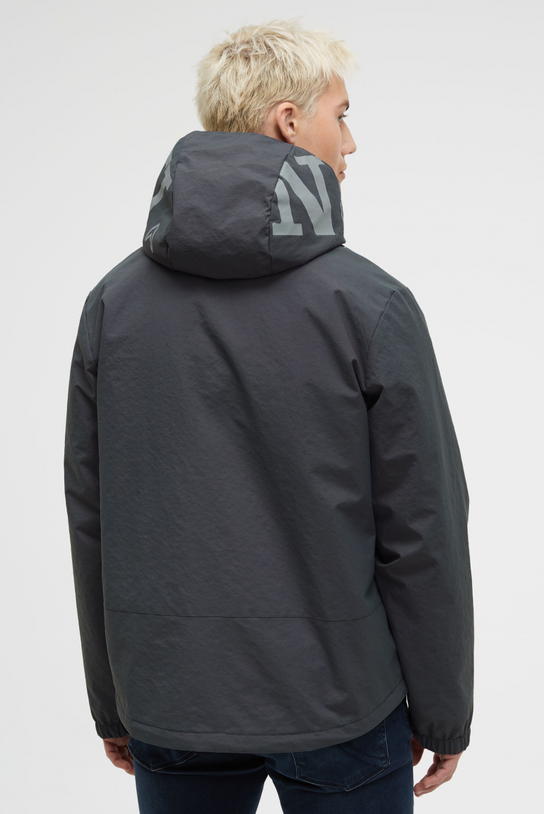 Funktionsjacke mit Kapuze