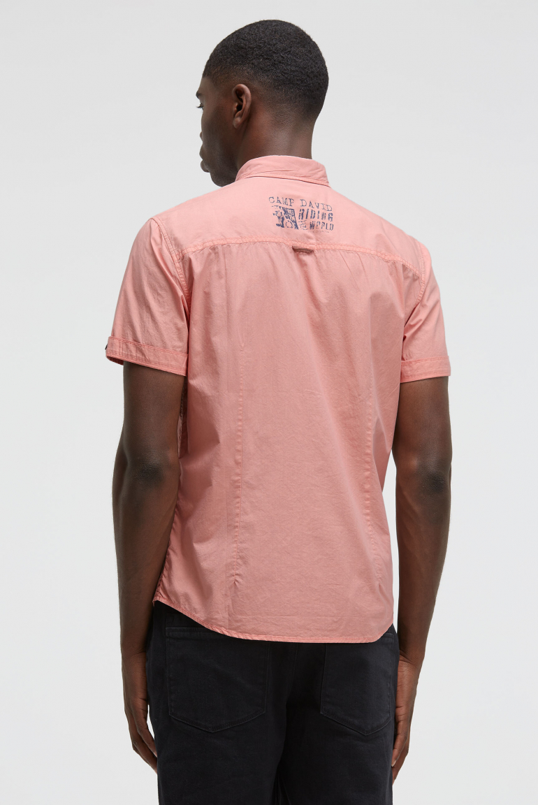 Kurzarmhemd mit Label Prints und Stickereien