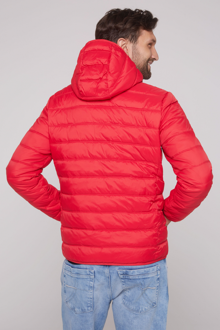 Leichte Steppjacke mit Kapuze