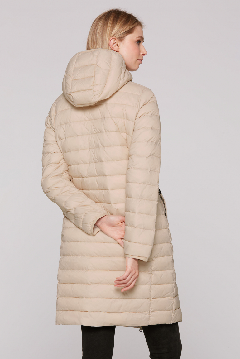 Leichter Steppmantel mit Kapuze