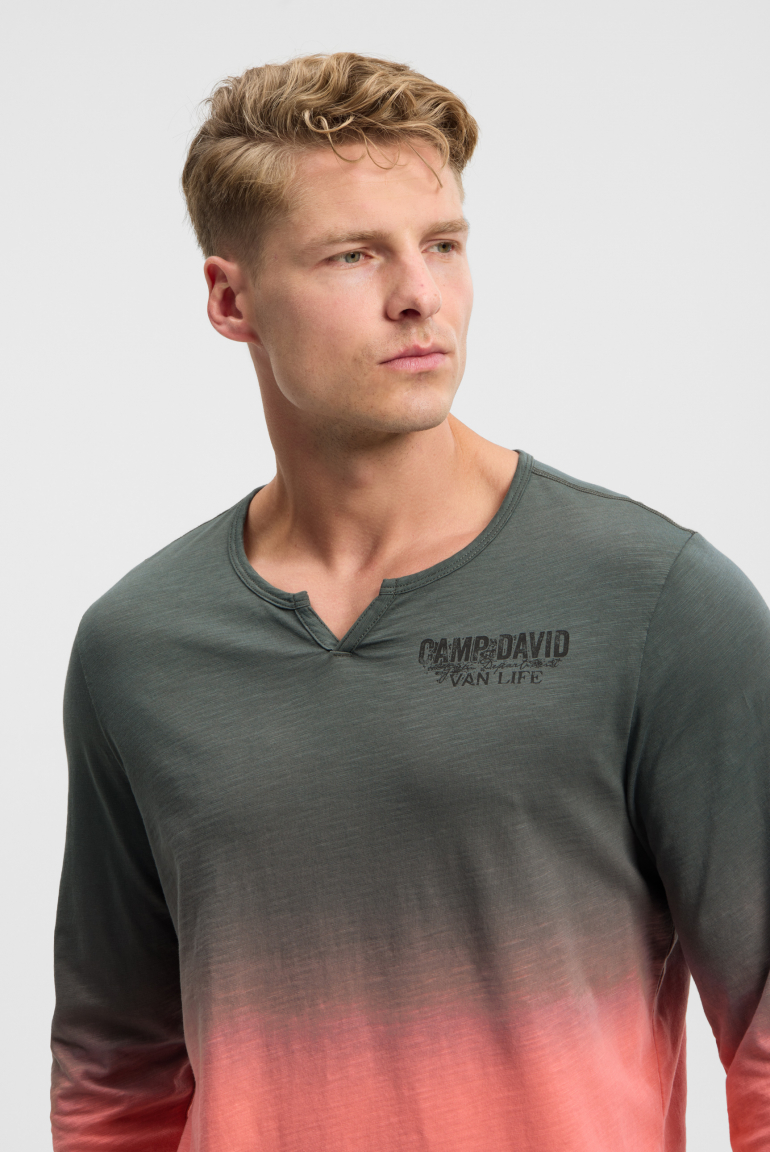 Longsleeve mit Dip-Dye-Effekt und Rücken-Print