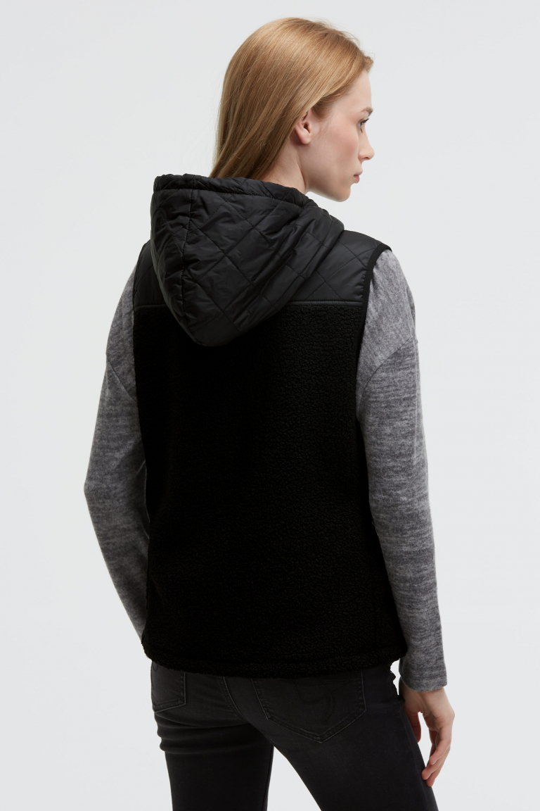 Loop-Fleece-Weste im Materialmix mit Kapuze
