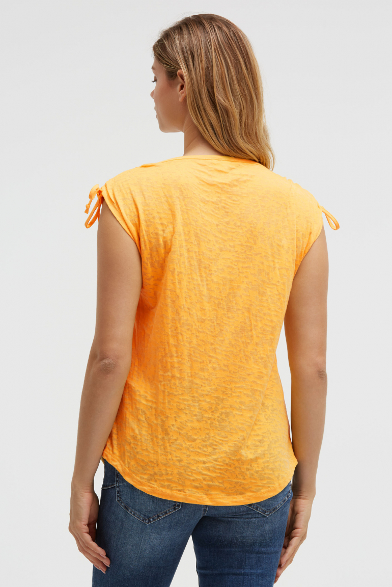 Shirt im Materialmix mit Schulterraffung