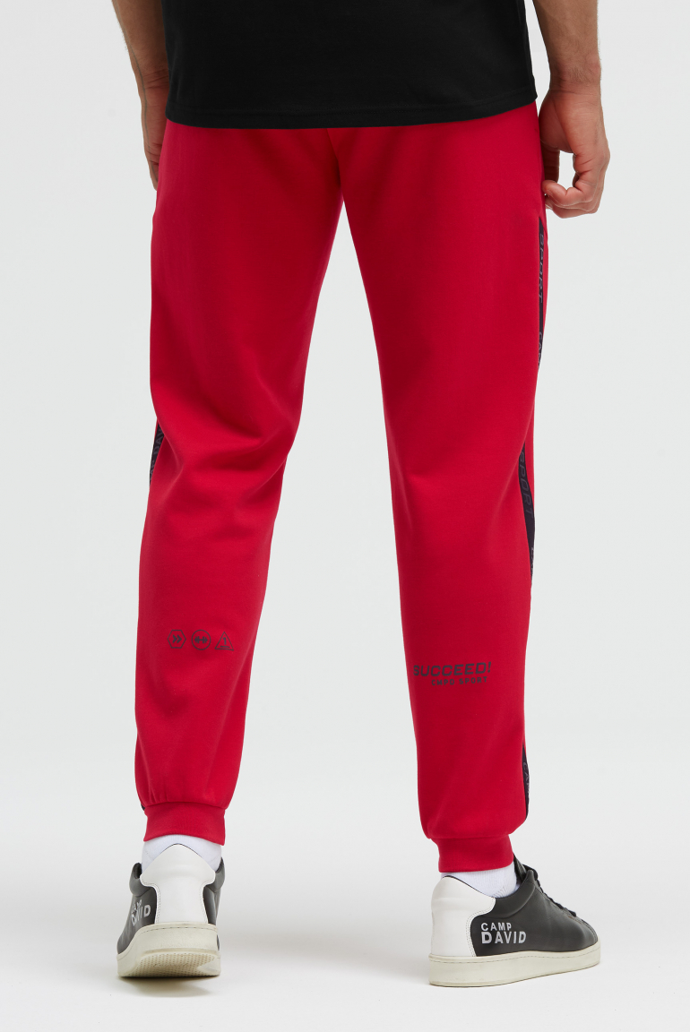 Trainingshose aus Interlock mit Seitentapes