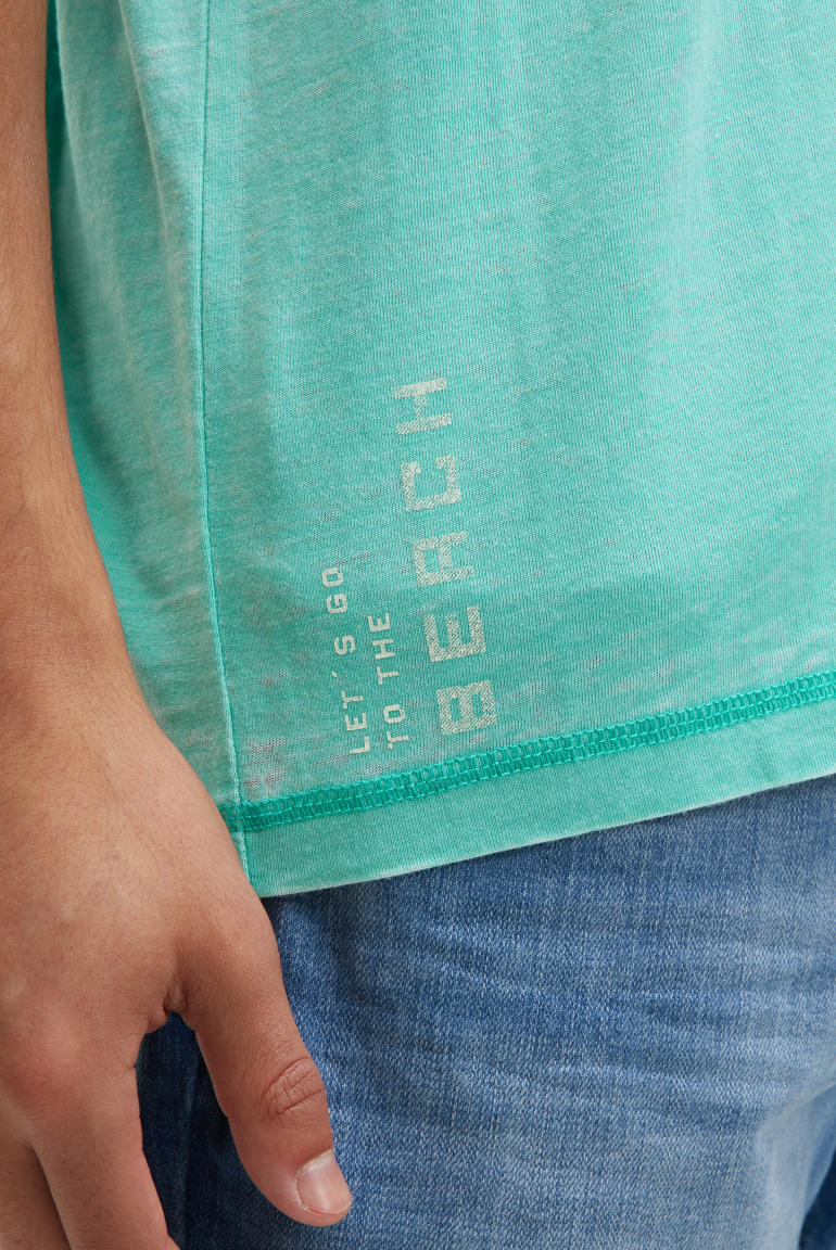 Ausbrenner-Shirt mit Used Look und Label Prints