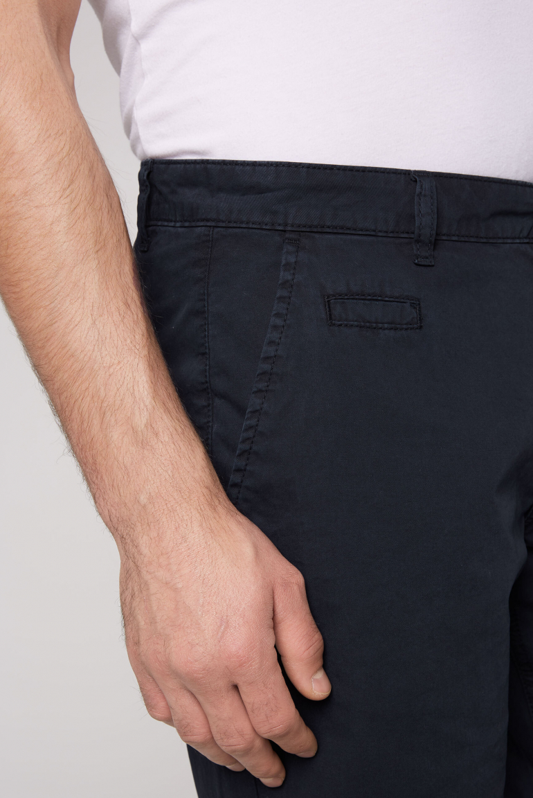 Chino Shorts mit Turn-Up-Saum