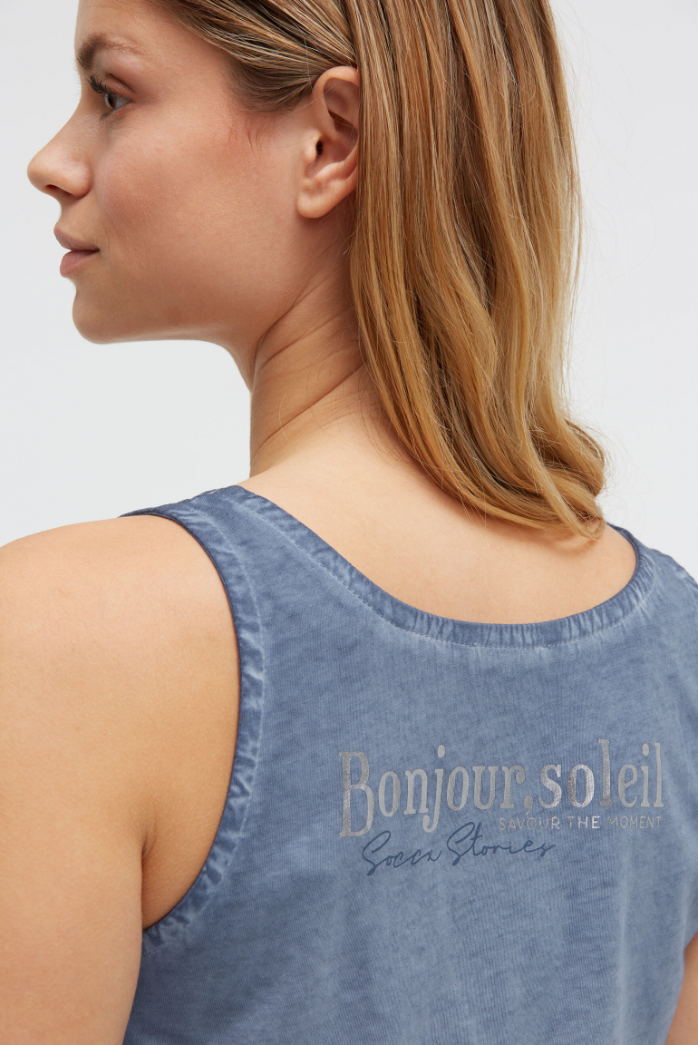 Henley-Top Oil Dyed mit Rückenprint