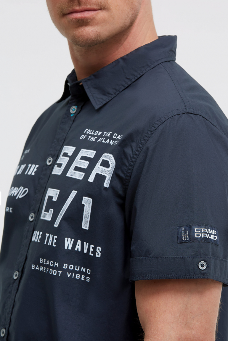 Kurzarmhemd mit Label Prints